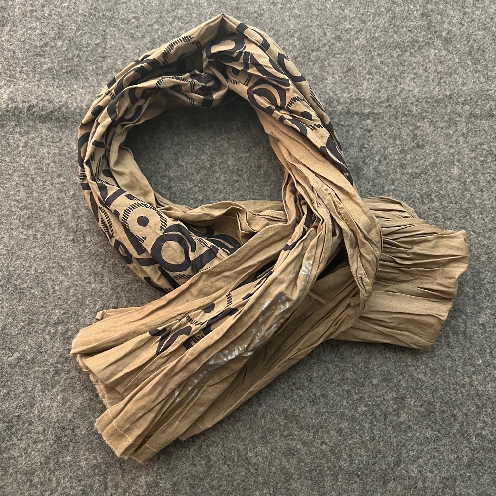 QUENTIN AND CLAUDE 2008 "Numbers" Oak Scarf Revolve Clothing